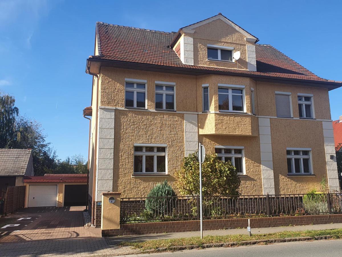 Haesselhof - 80Qm Ferienwohnung Im Zentrum Von Bad Liebenwerda Buitenkant foto