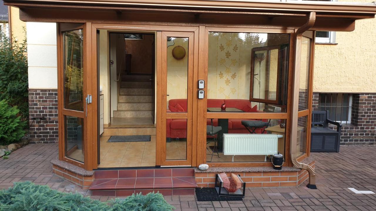 Haesselhof - 80Qm Ferienwohnung Im Zentrum Von Bad Liebenwerda Buitenkant foto