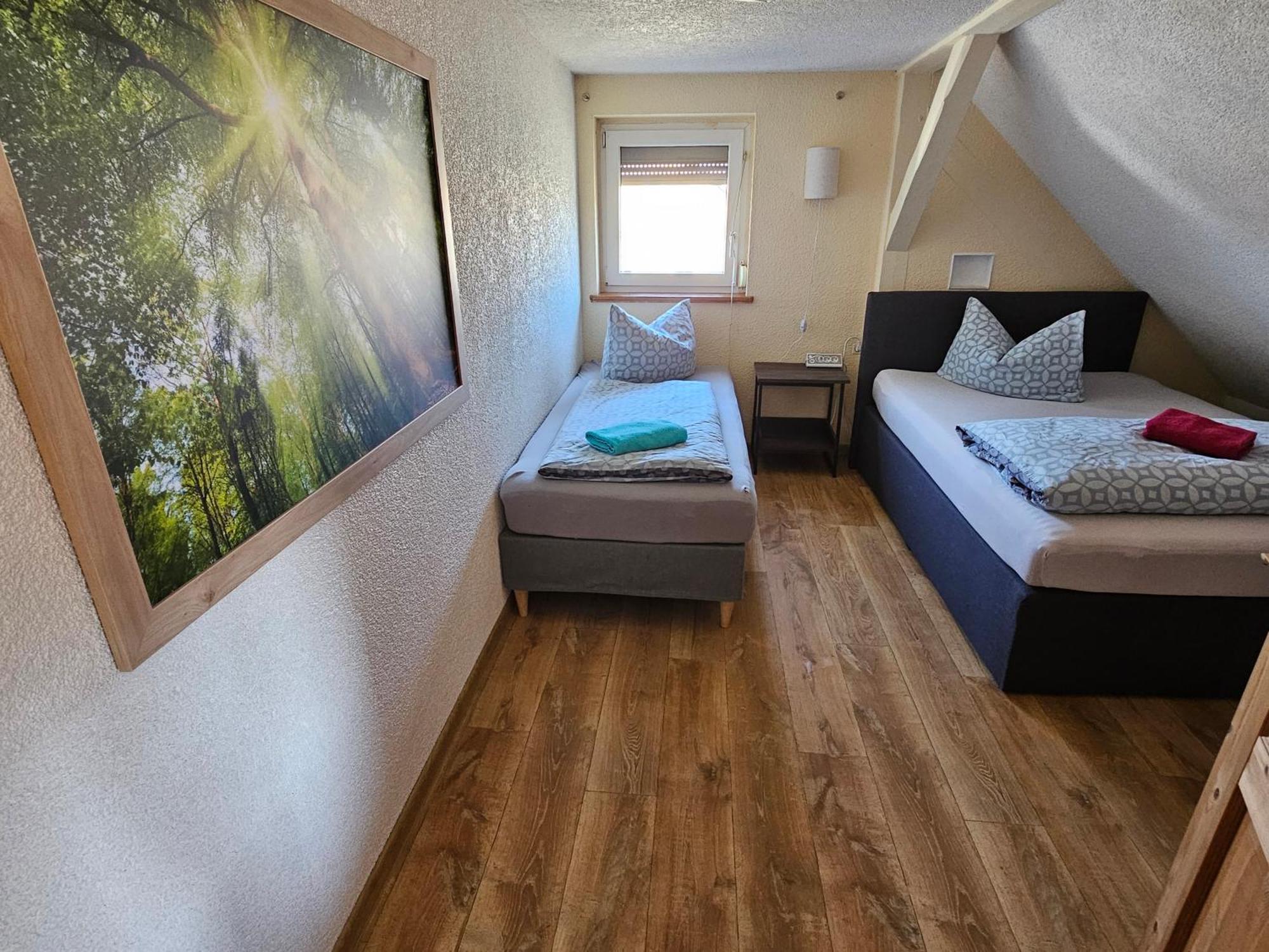 Haesselhof - 80Qm Ferienwohnung Im Zentrum Von Bad Liebenwerda Buitenkant foto